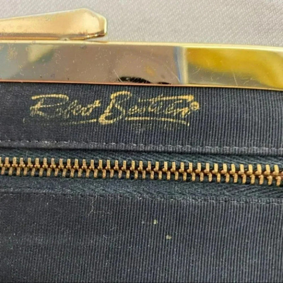Robert Bestien Vintage black snakeskin clutch with gold closure - Picture 5 of 6